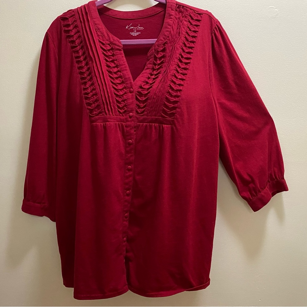 Kim Rogers cotton/poly tunic with pleated detailed yoke